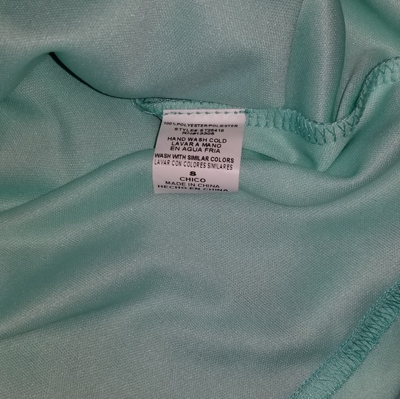 Dress - Picture 2 of 3